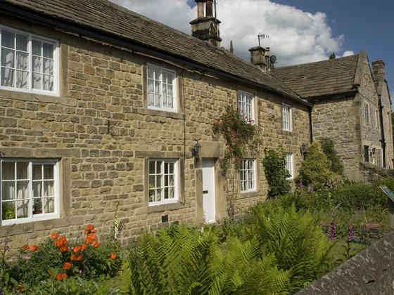 Stone cottages in the village of eyam